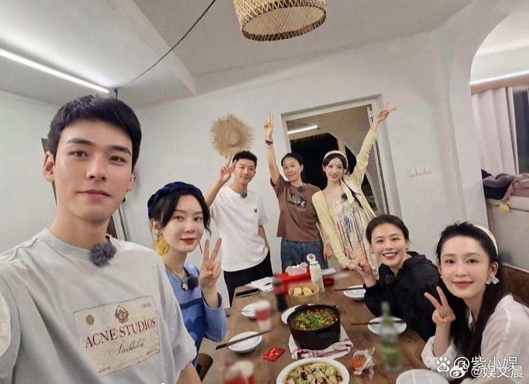 张晚意这次站位封神，气场全开，帅到失语！​​​