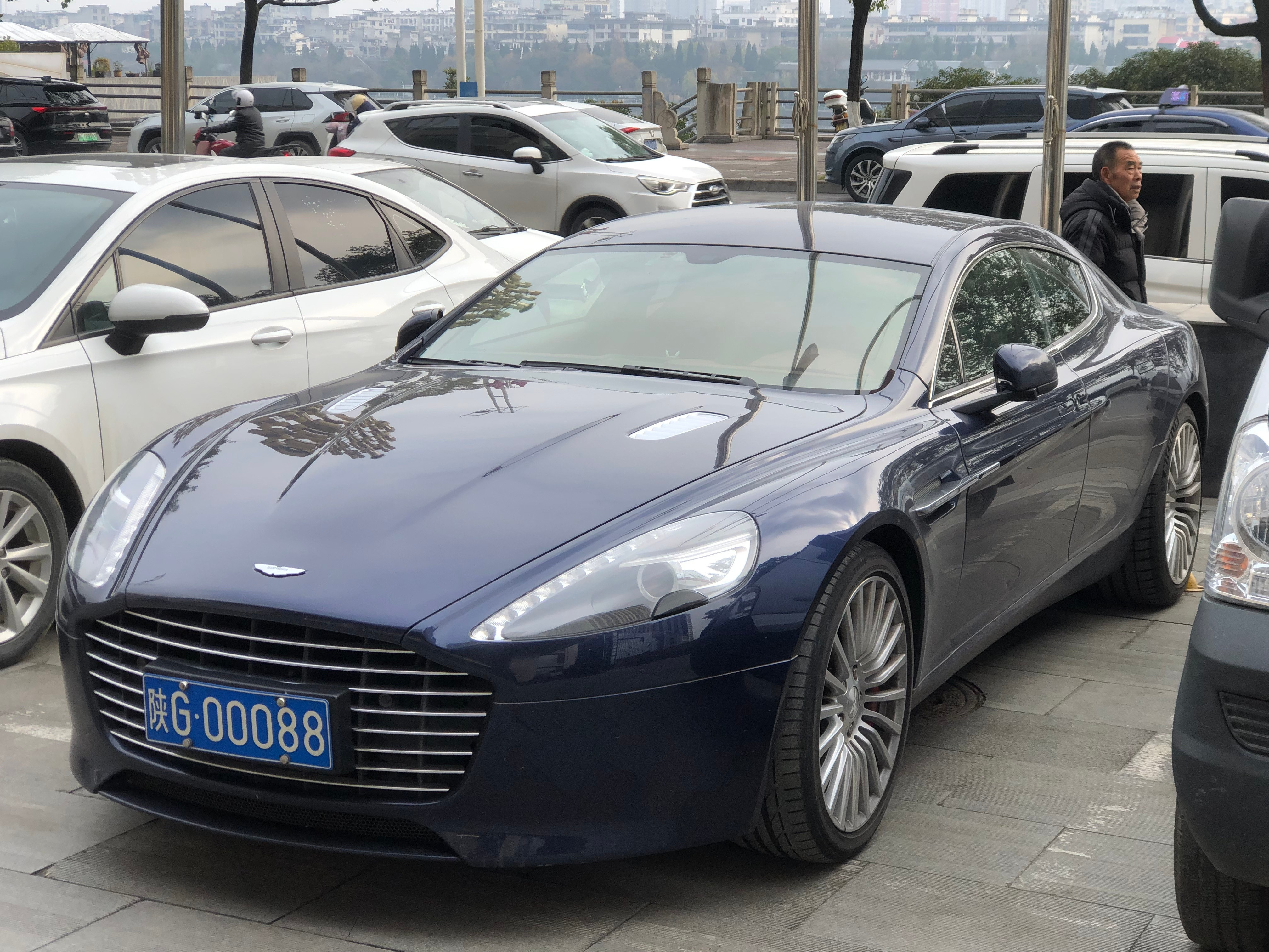 陕G00088阿斯顿·马丁Rapide2014款6.0L手自一体