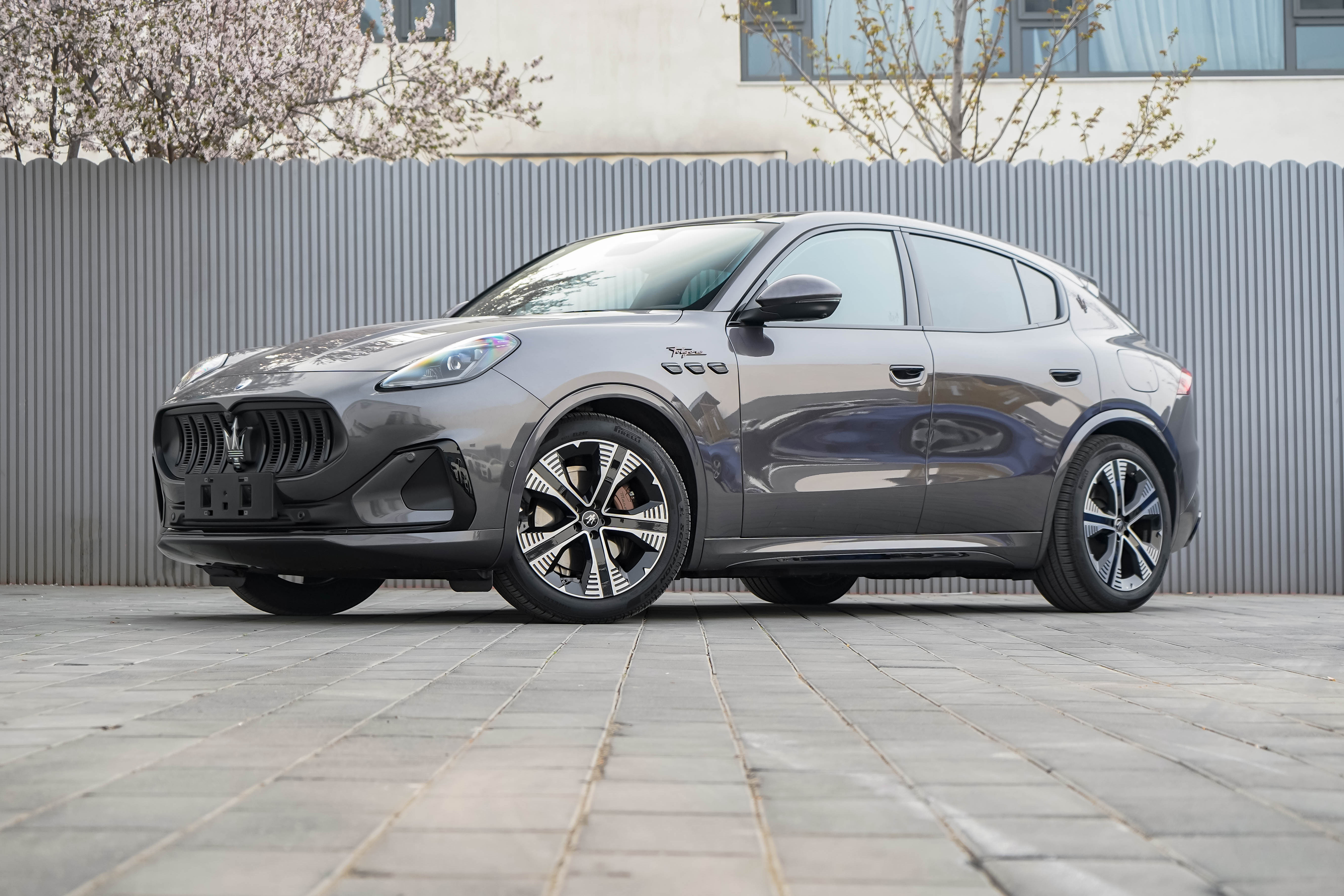 完了同行不要了我真尼玛卧槽卧槽啊！