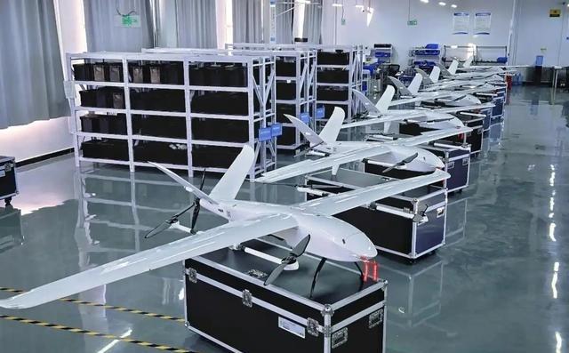 脸都不要了！俄罗斯媒体放出一组数据，说中国每个月能生产出50万架无人机，战时