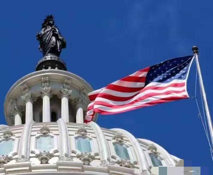 美军不宣而战，特朗普下令撤侨！又打起来了，俄英法德开始选边站。美军深夜击沉船只