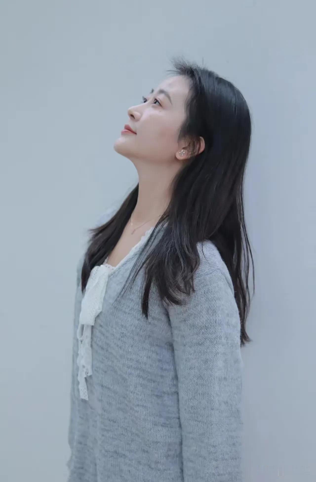 优雅自信穿搭分享