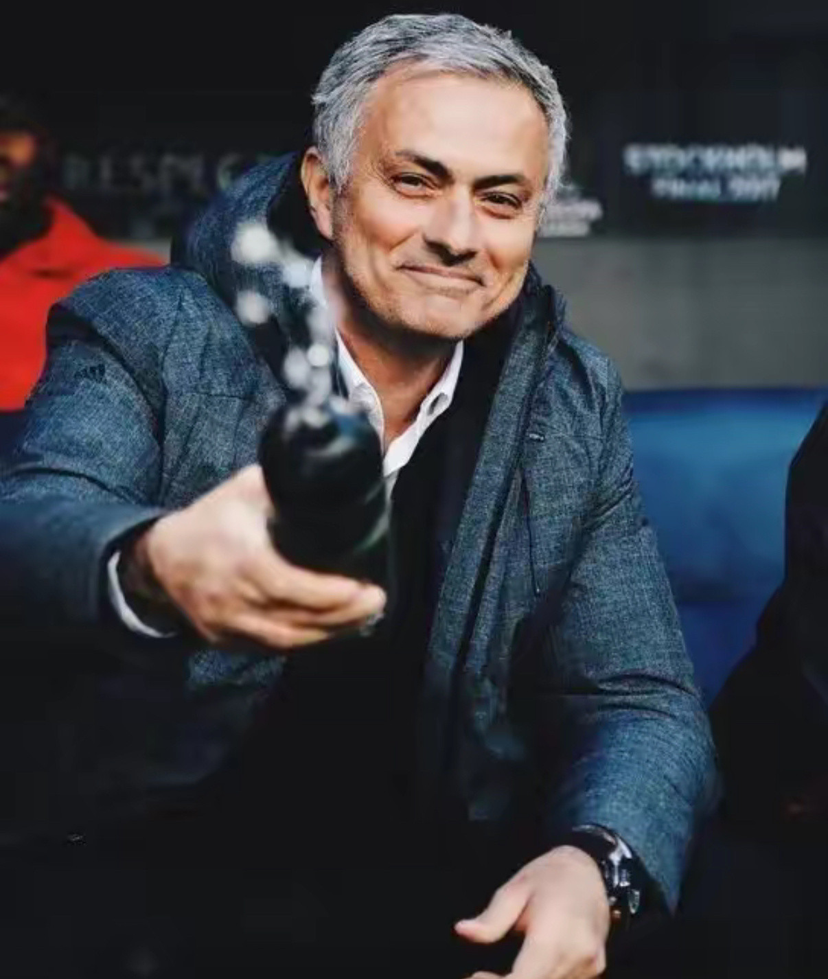 瓜迪奥拉感谢穆里尼奥！穆里尼奥的本菲卡4:2击败皇马，不仅让自己闯入欧冠附加赛，