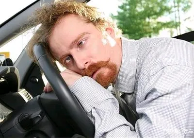 你有没有发现，现在坐网约车电车，晕车的人越来越多了？这究竟是为什么呢？...