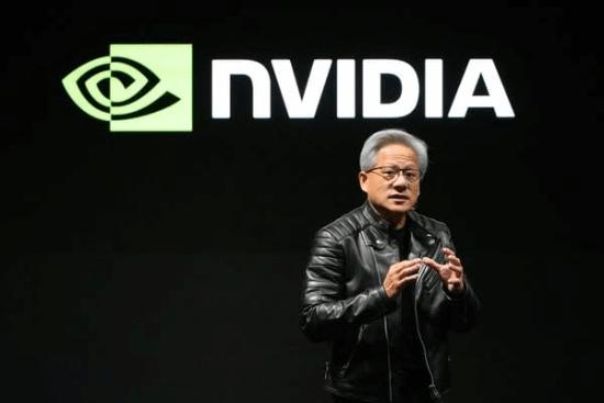 【游戏界笑话】据网友反映，英伟达近日发布了一项新规定，明确禁止18岁以下的未