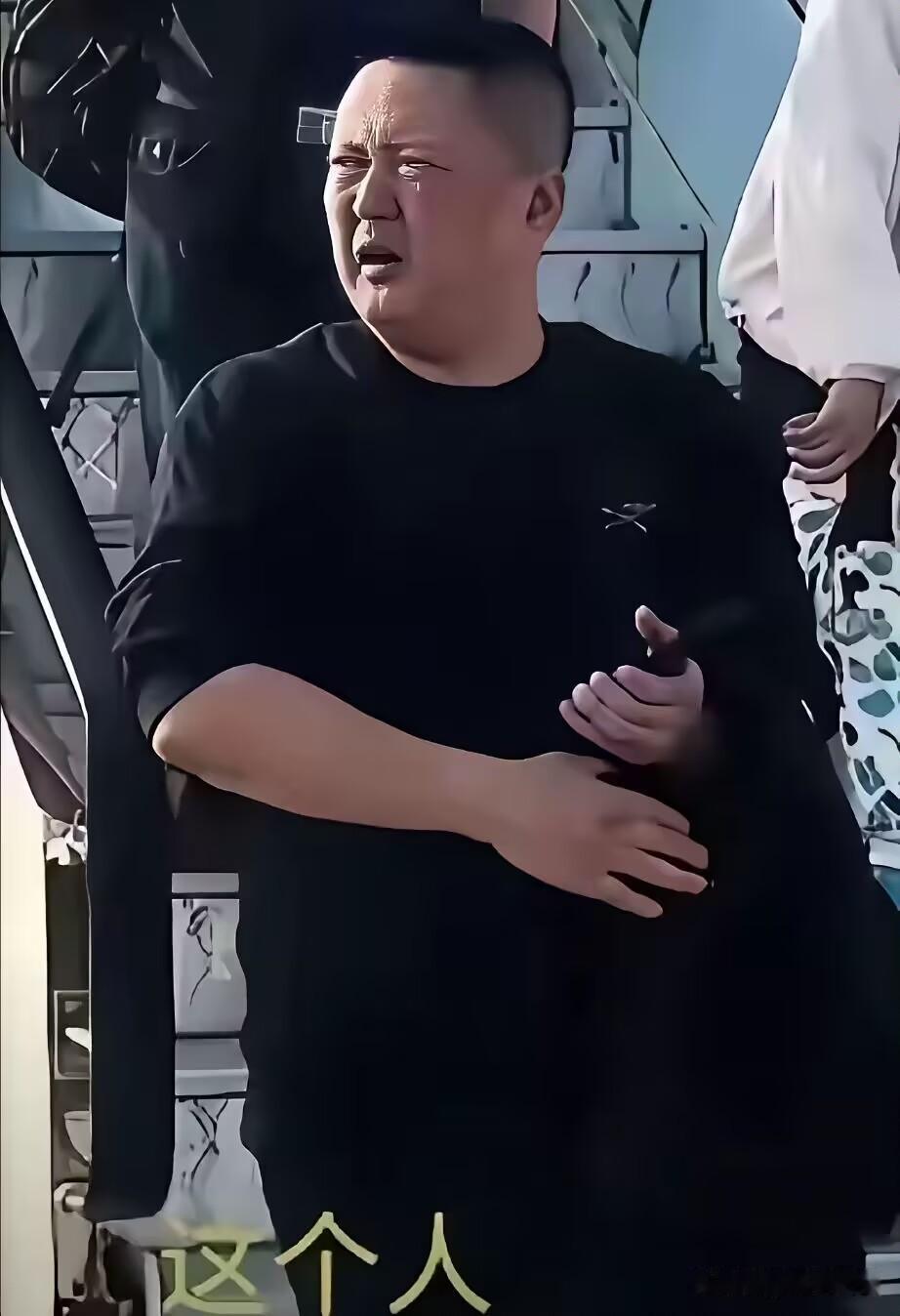 欧某某或许做梦也没想到，坐个飞机，事情能闹这么大，估计他事后可能很后悔自己做过的