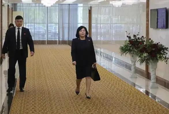 赵立坚参与会面朝鲜外长中国外交部前发言人，现任中国外交部边界与海洋事务司副司