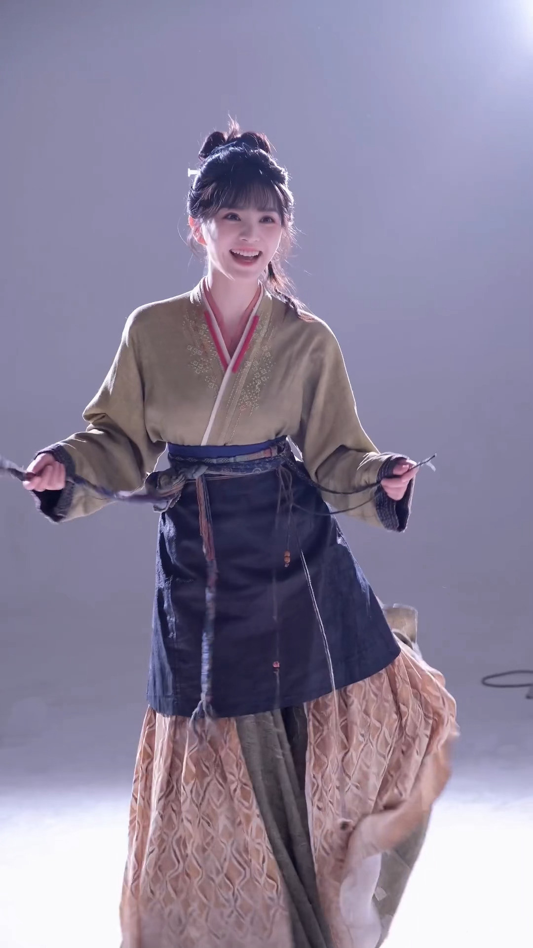 杀猪妹我亲鼠你！！😚田曦薇樊长玉逐玉定档全是柿子