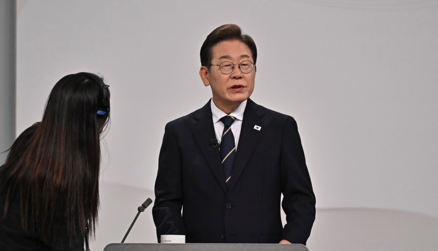 韩国总统想连任，还要改投票方式？哇塞！李在明要搞个大新闻
