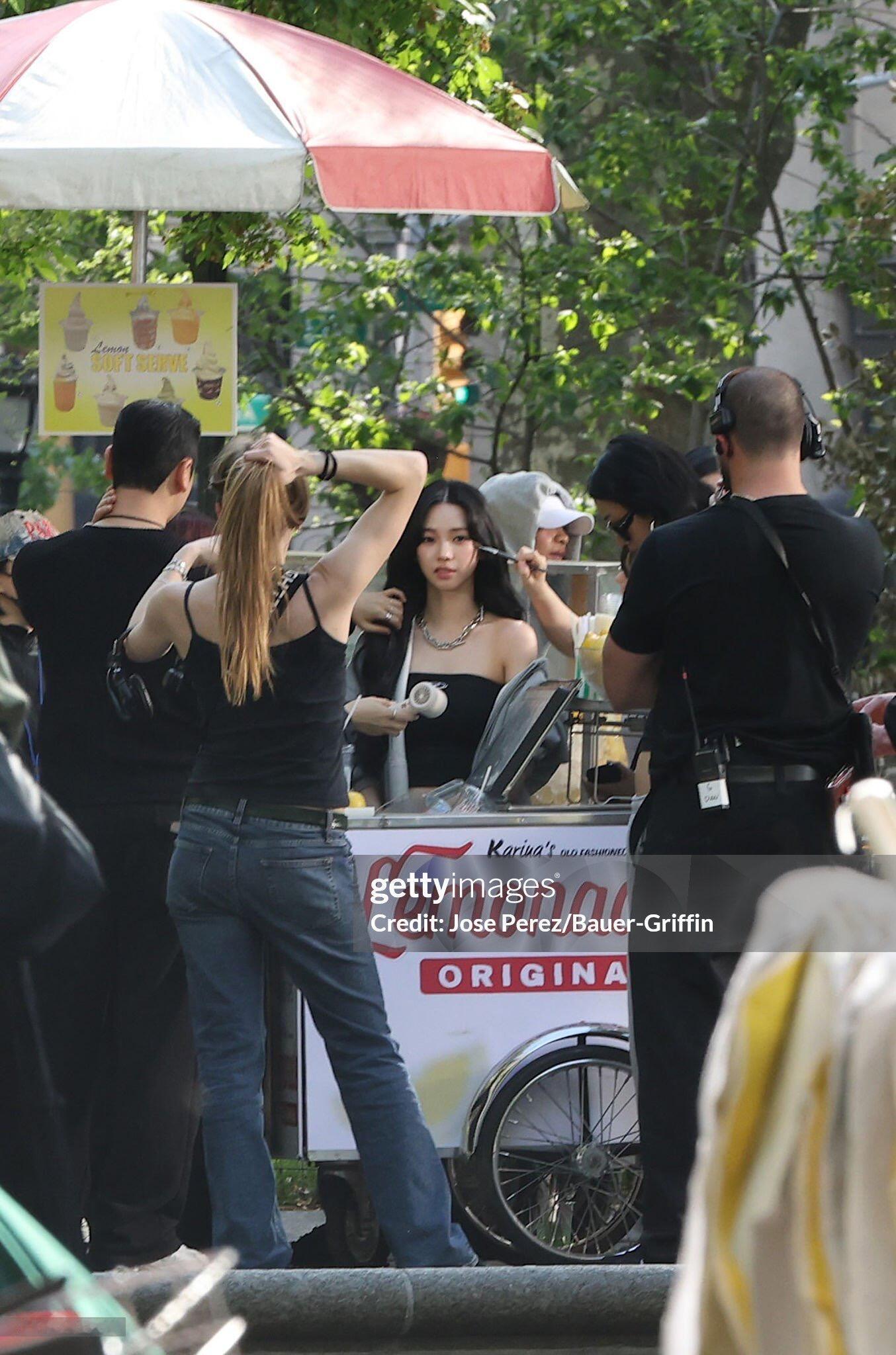 柳智敏纽约街拍柳智敏纽约街头G社生图家柚就这样呆呆回酒店休息完以最好的状态拍广告