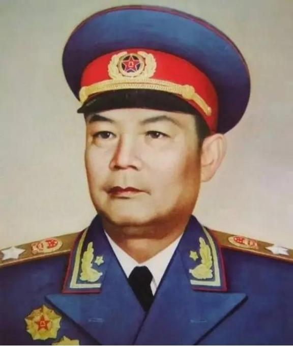 叶剑英“战功不多”却为何能当元帅？1955年授衔前，叶剑英提出让衔，却被毛主席否