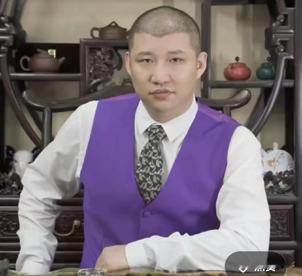 丁老五讲二驴回归为啥只能加入辛选，四合传媒容不下他！辛选有老陈