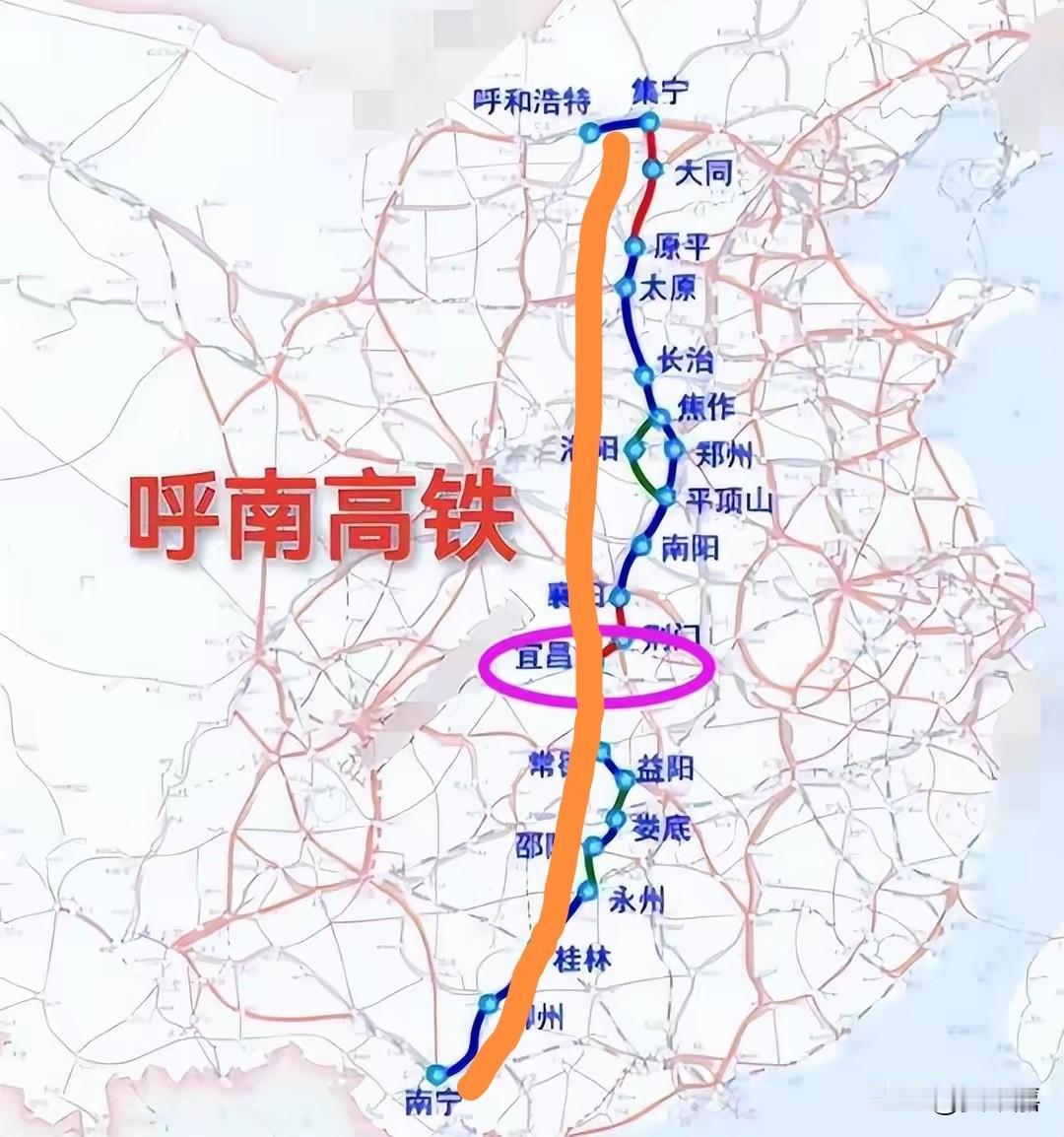 荆州北上的高铁已经建成，西去宜昌重庆，通过动车早就运营，南下岳阳的高铁已经在规划