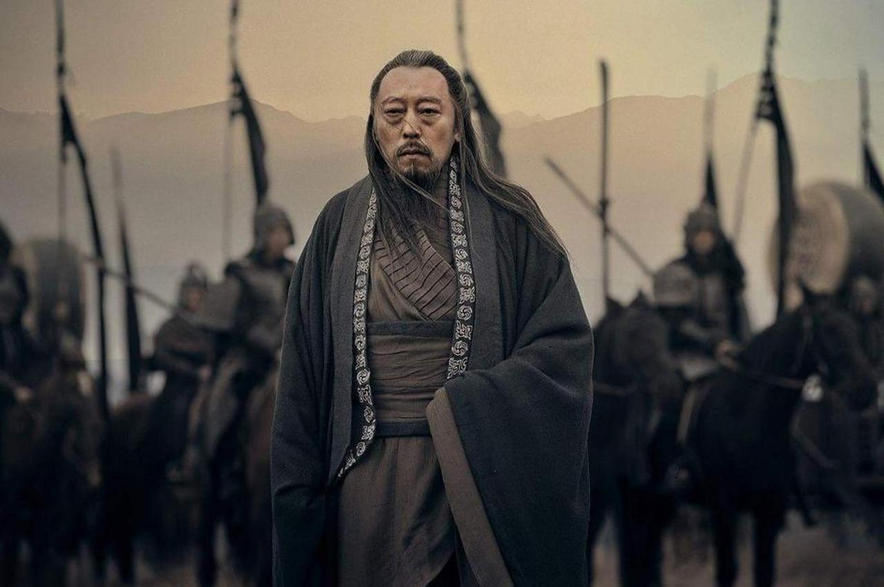 司马懿的历史地位能与诸葛亮比吗?司马懿和诸葛亮都是三国时期极具影响力的杰出人物