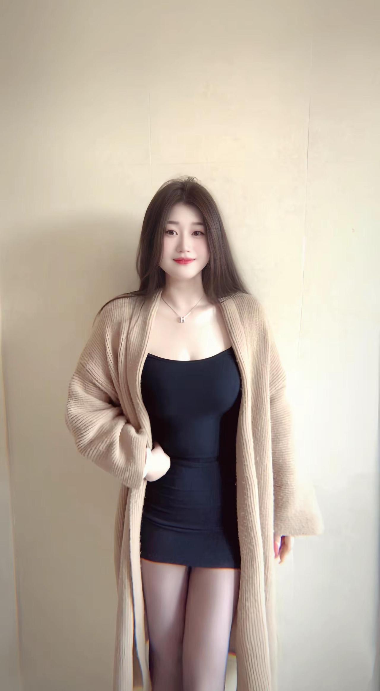 比容貌更重要的是拥有自己的风格和变识度微胖女生穿出自己的风格御姐范儿