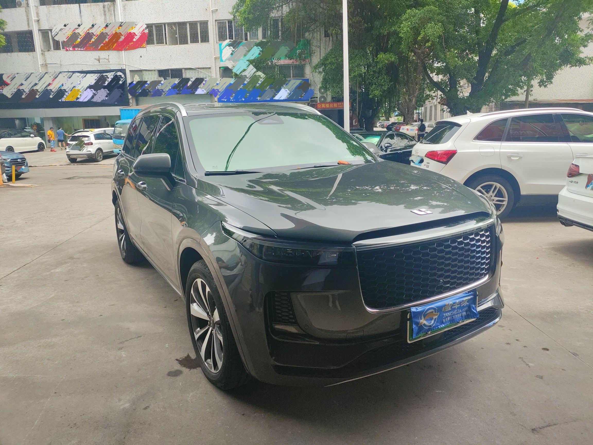 冰箱彩电大沙发，有钱的都买了，没钱的都在喷！
