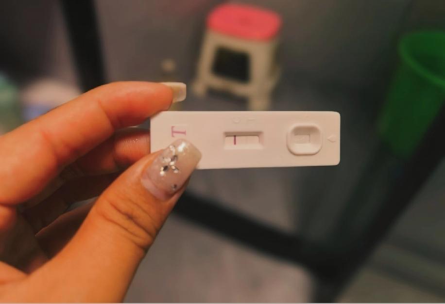 意外怀上四胎，如今也算有了结局，我也下定决心以后不再生孩子了。原本和做医生的朋友