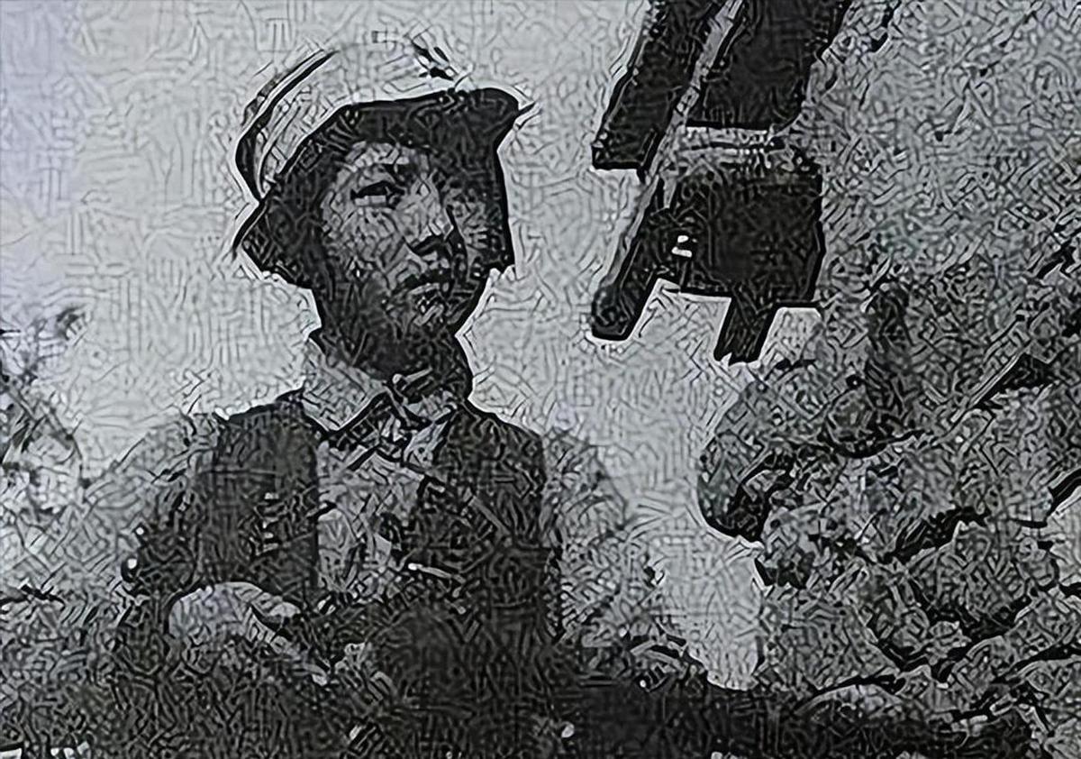 1937的一天，50岁的地主扛着一个16岁的红军女战士朝地窖走去。不一会儿，他老
