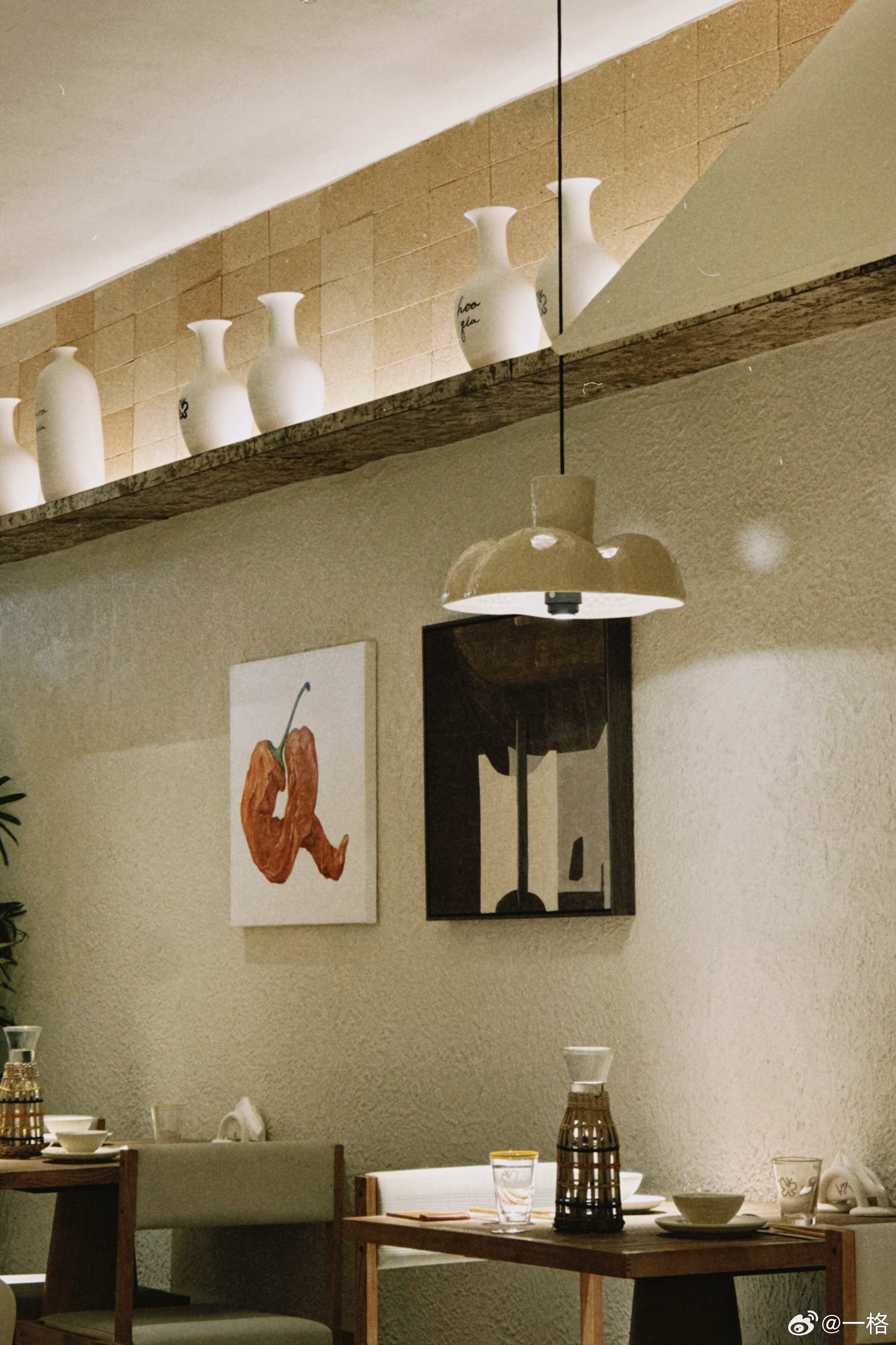 晚上吃的“胡恰”江西菜，味道还可以，就是好咸，但是我老家菜也是又咸又辣，说明它很