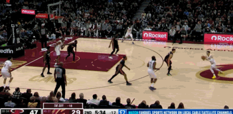 哈登失误！！！