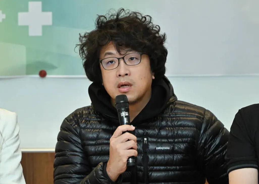 针对大陆媒体公布“台独”顽固分子沈伯洋居住处及工作地点的卫星照片，台信息主管部门