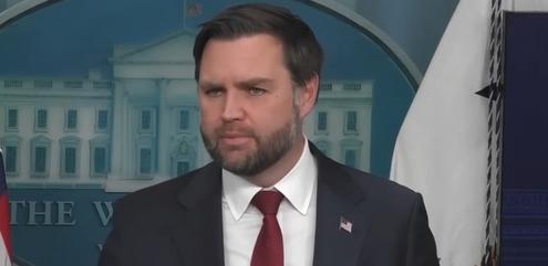 特朗普想收拾伊朗，万斯帮助总统“踩刹车”？ 美国总统特朗普多次释放对伊动武信