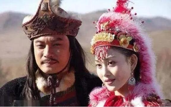 在公元前209年，东胡王居然派人跑到匈奴去，公然索要冒顿单于的爱妻，这事儿听起来