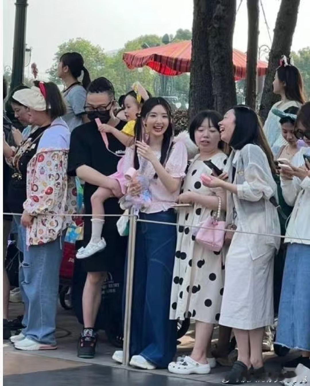 啊这……难道是普通人不想当明星吗？​​​