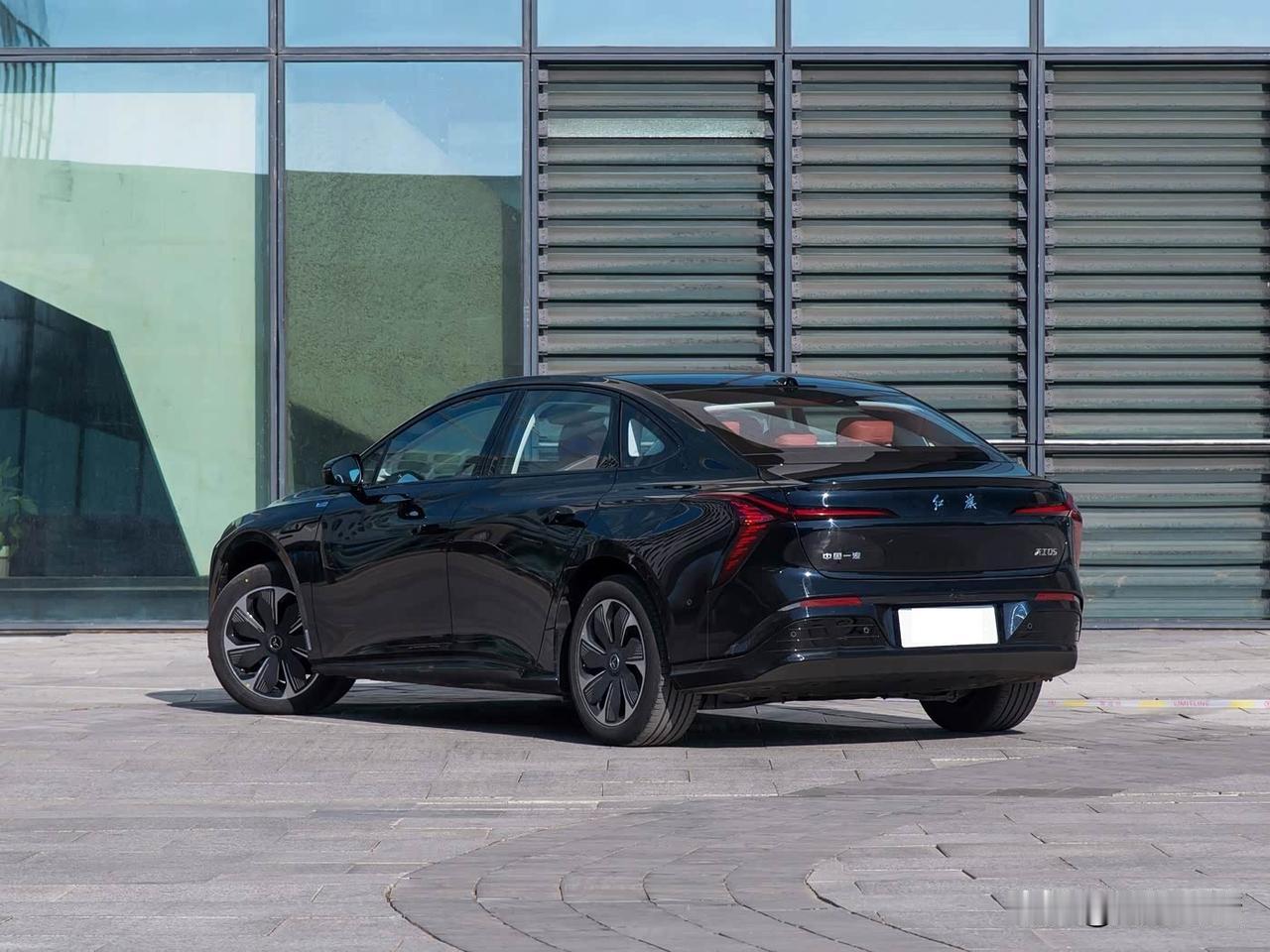 看着像保时捷？那是红旗天工05：900伏平台+850公里续航红旗又掏出一款硬核