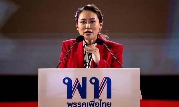 佩通坦确实不如阿努廷，同样的事情，阿努廷直接就开打了，柬埔寨给吓完了，不断找人调