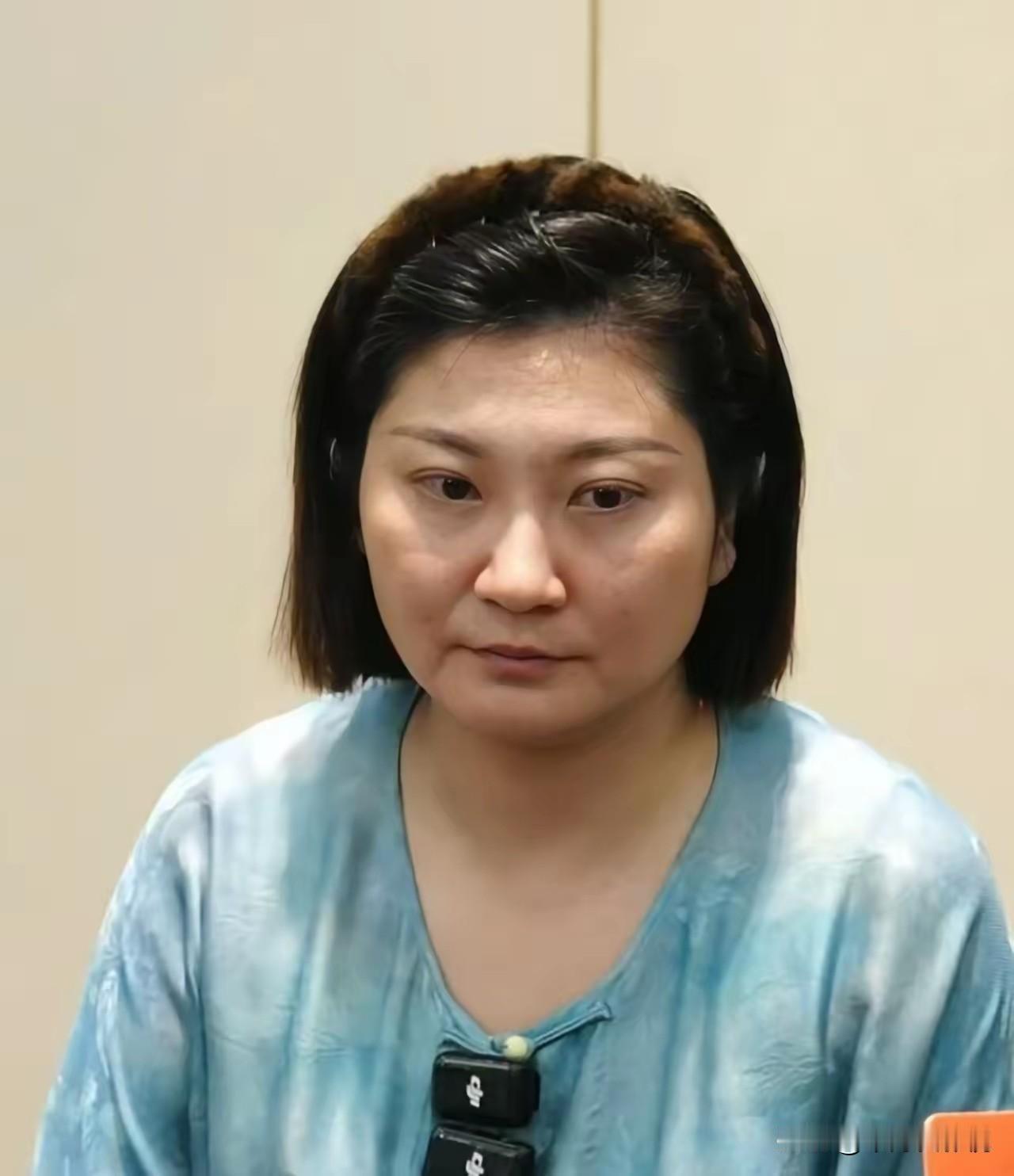 2019年6月9日，泰国乌汶府，一声“你去死吧”，王暖暖被丈夫俞某冬推下34米悬