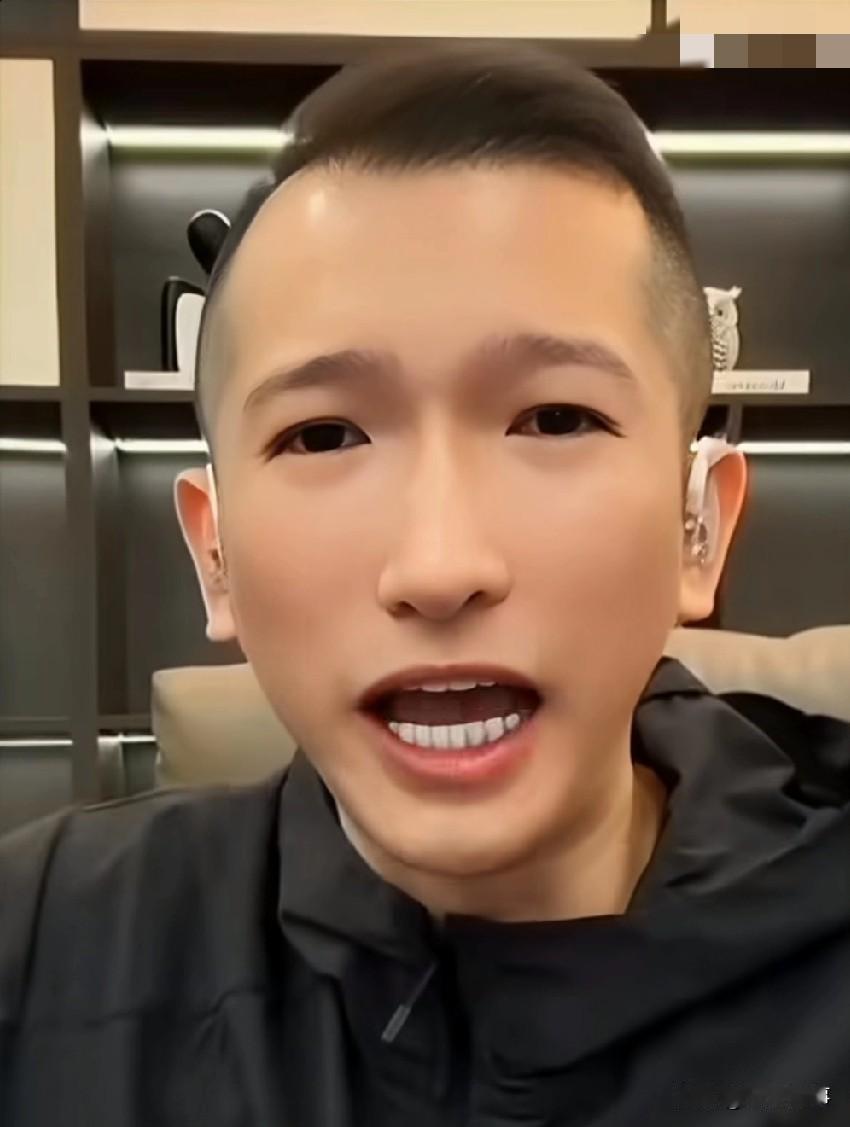 狗磊不连巴扎黑，不蹭人家热度！互联网现在流行抱团取暖，但我这个人不太愿意抱团