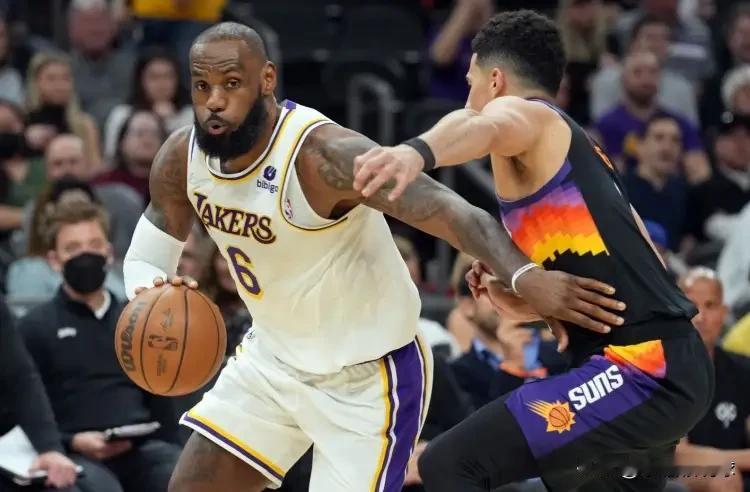 冲8连胜！就在今天，湖人又传来4个值得一提的好消息:一、湖人要冲击8连胜了