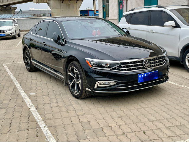 20个提新迈腾？如果我手里真有20个，我会直接选A4，A4的平台要比迈腾高这