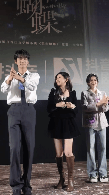 确定了，陈妍希被关了跳舞那扇门，她是真的不会跳，完全就是在瞎比划，陈妍希是怎么做