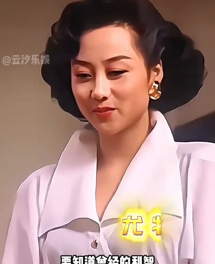 云汐乐娱。难怪利智嫁给李连杰之后不再露面了，看到这张高清照之后你就明白答案了