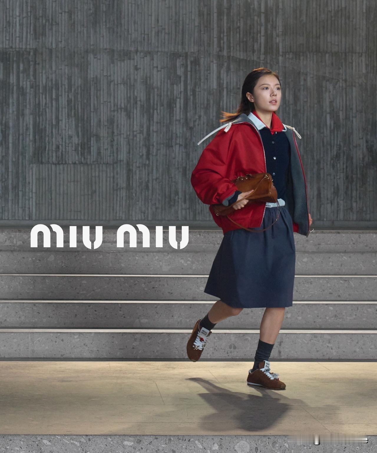 1月16日，感觉赵今麦这几年的黑图都出自它们家，这家造型师是怎么能做到，让赵今麦