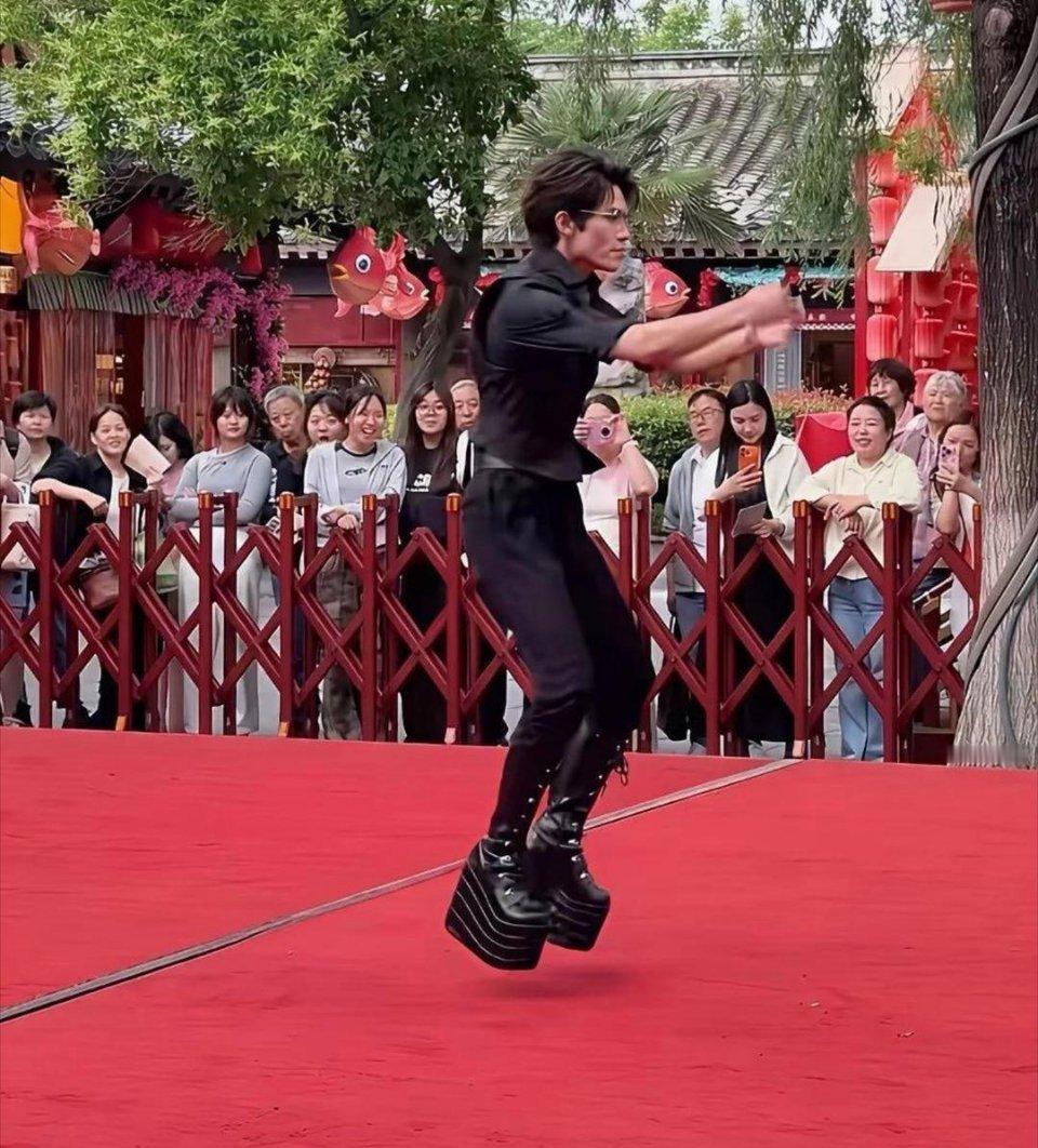 被拐卖到缅甸挑了半天脚筋发现还是鞋底子
