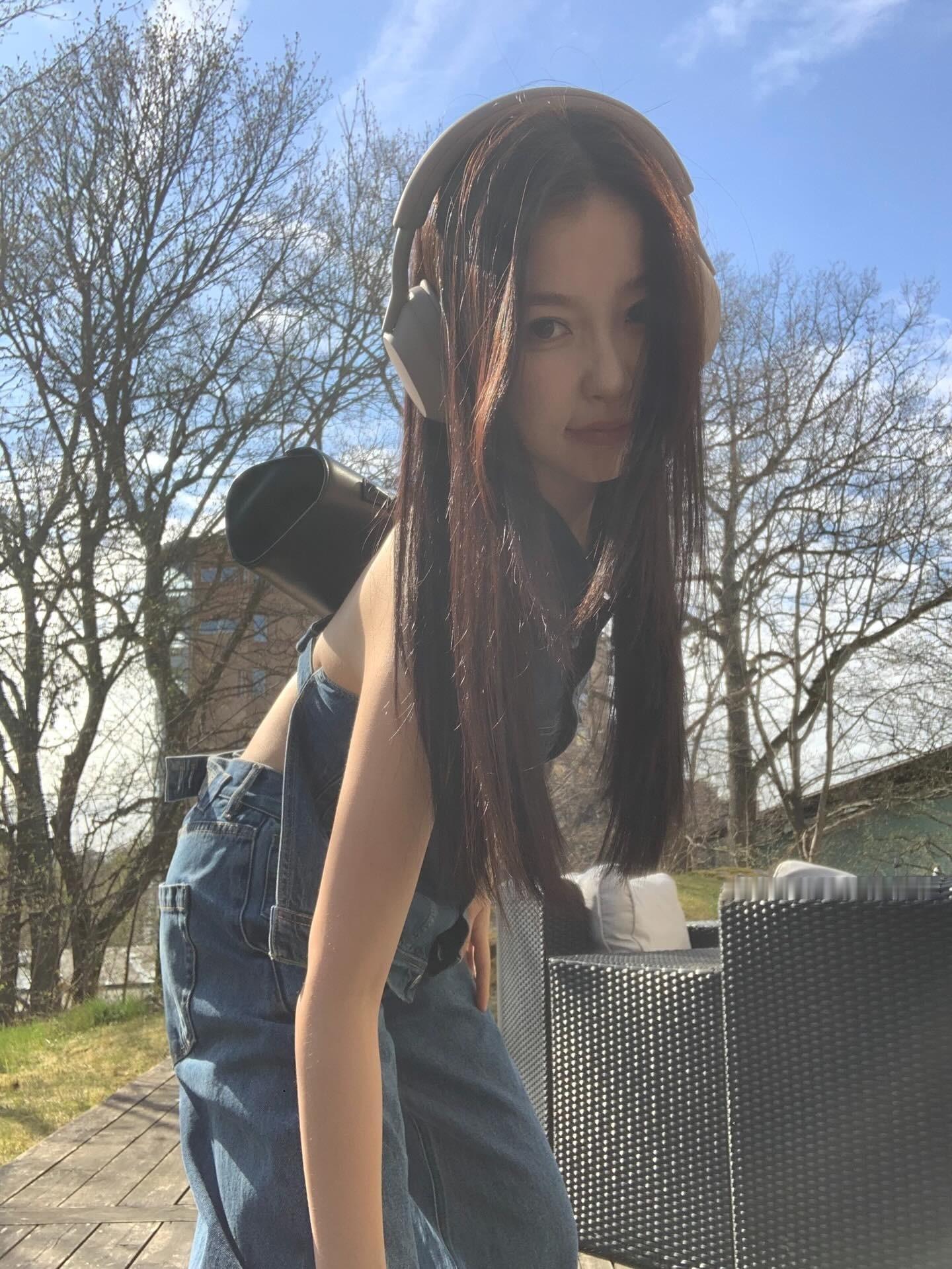 虞书欣今日ins更新这么辣的吗🥲🫶🏻