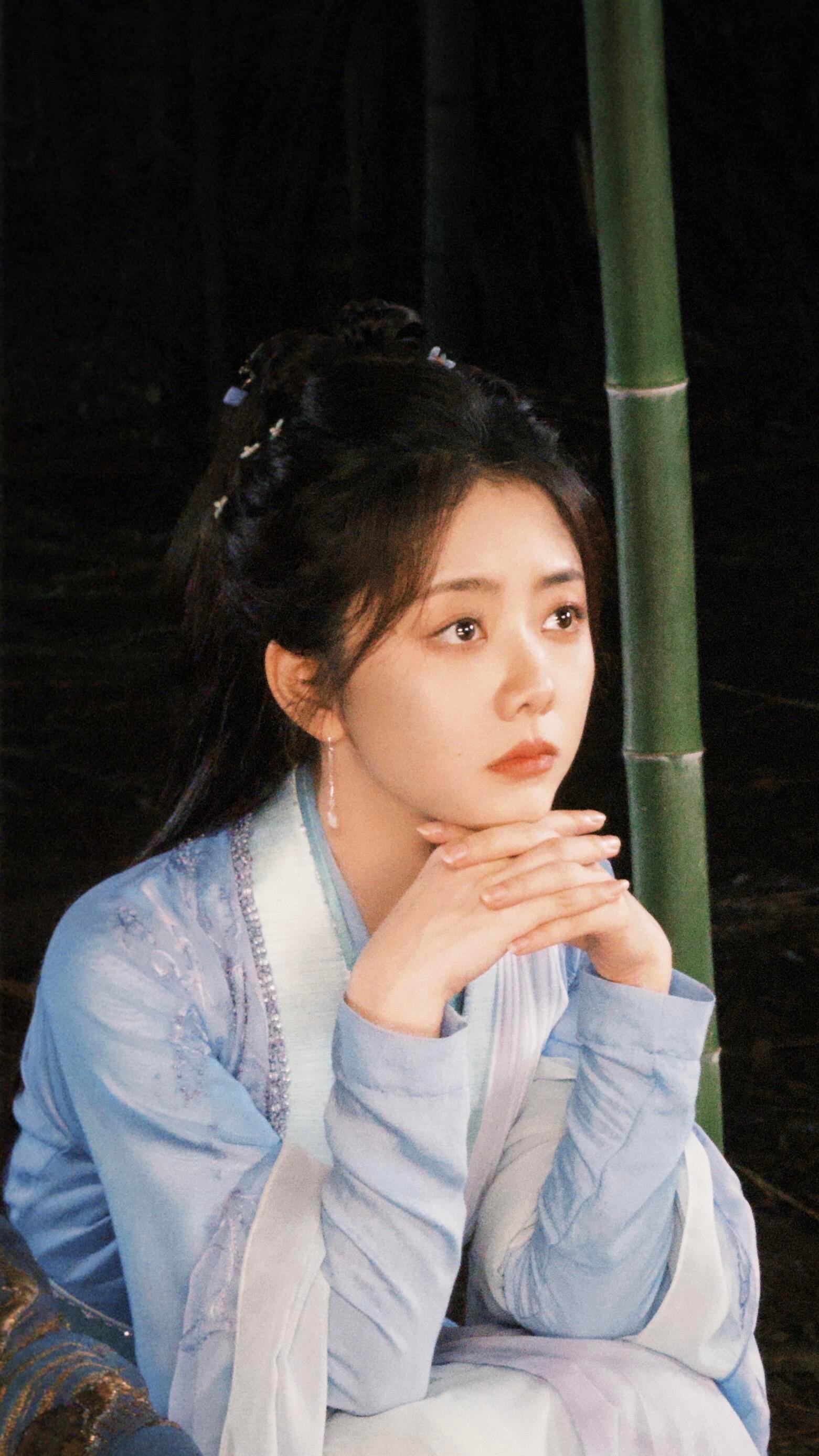 谭松韵侯明昊逍遥新预告这支《始终如一》预告最狠的地方，不是时间循环，而是～明明知