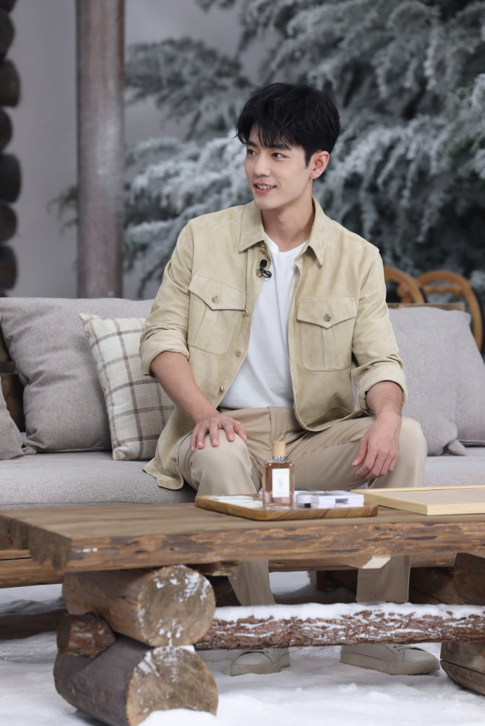 肖战连包5场彭昱畅新电影肖战包场了匿杀肖战连包5场彭昱畅新电影，肖战包场了匿