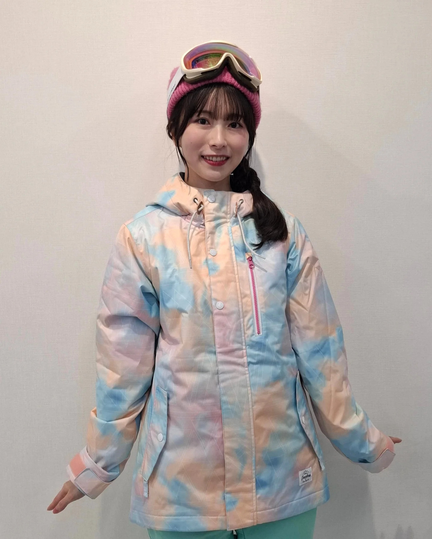 佐々木琴子「『指出毬亜の指出とサシで』におじゃましました🐈️たのしかった🐱ス