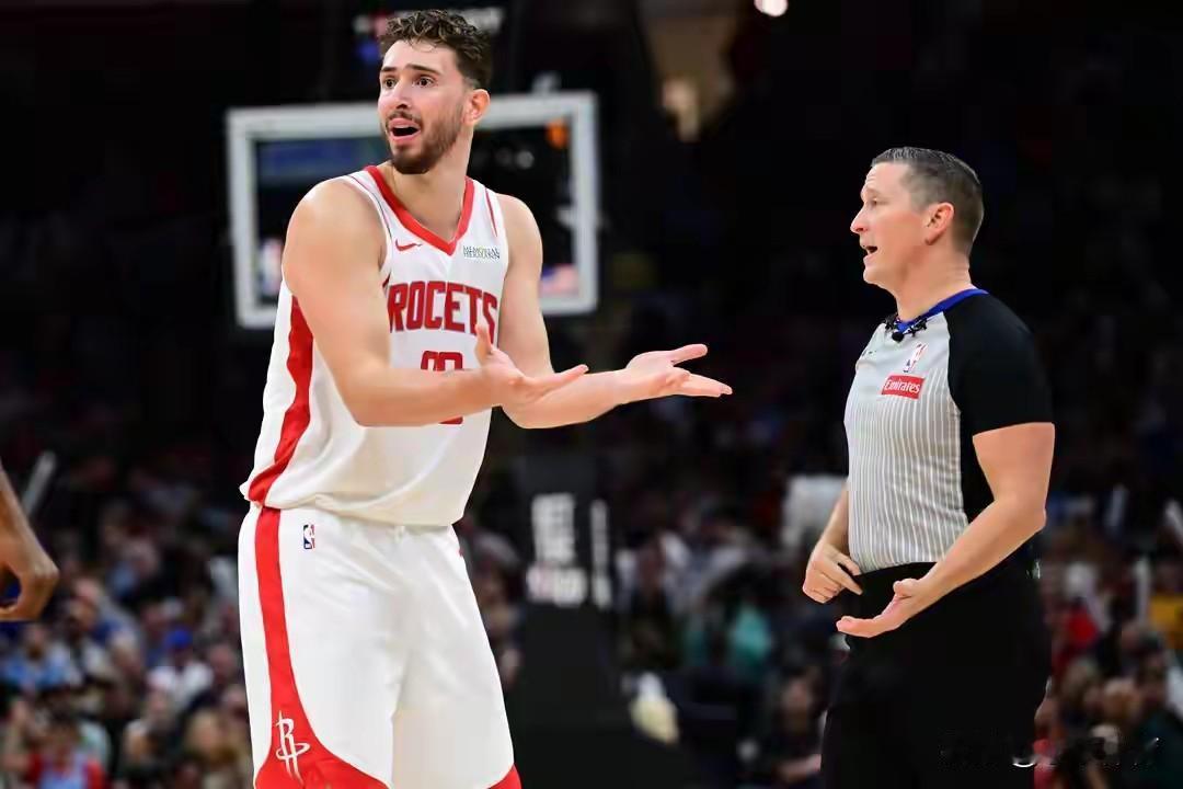 火箭后面连续在洛杉矶两个客场估计都是大败北京时间12月24日、26日，火箭队分