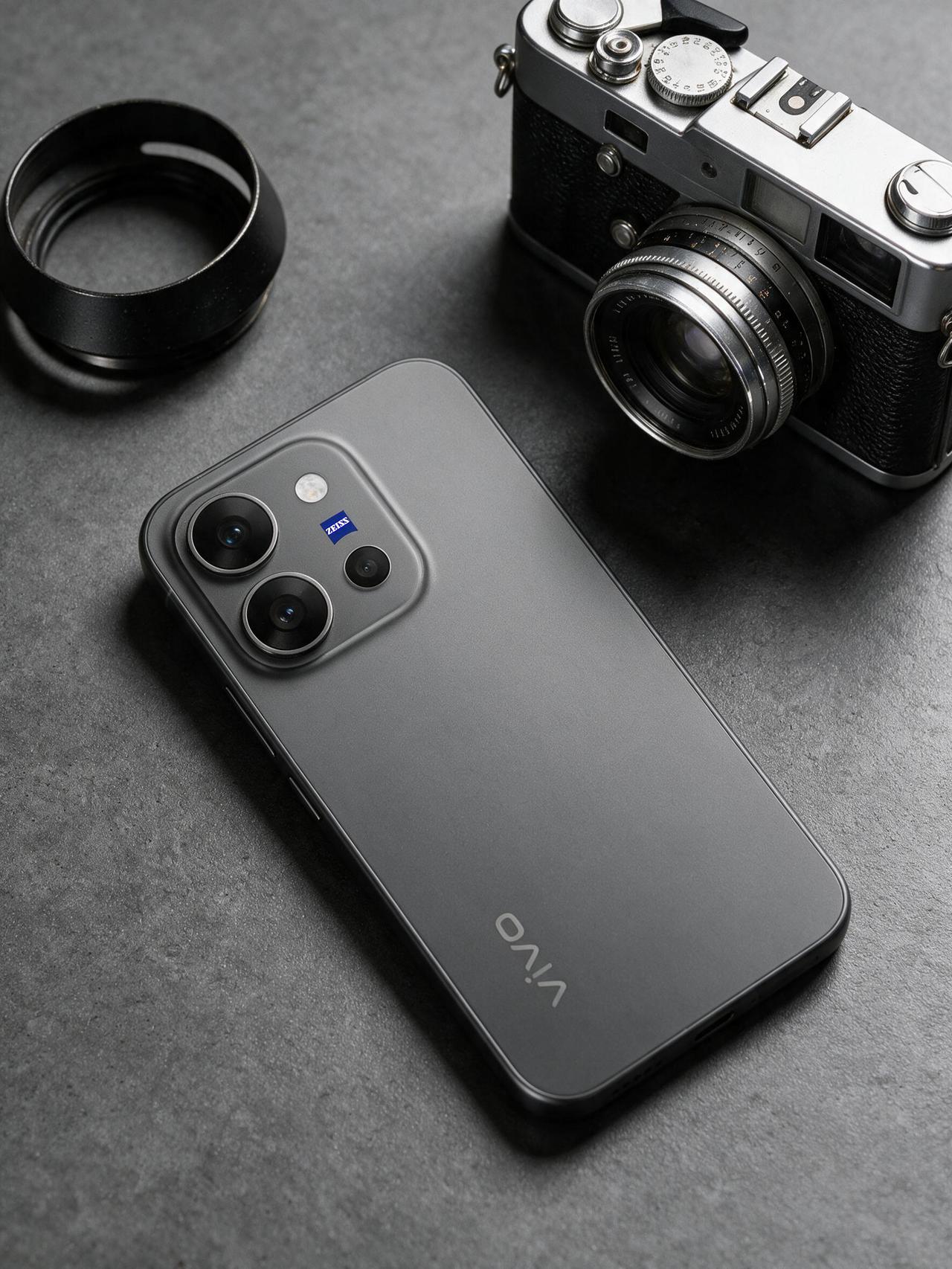 vivoX系列入门旗舰外观杀疯了｜vivoX300E完全长在审美上的极