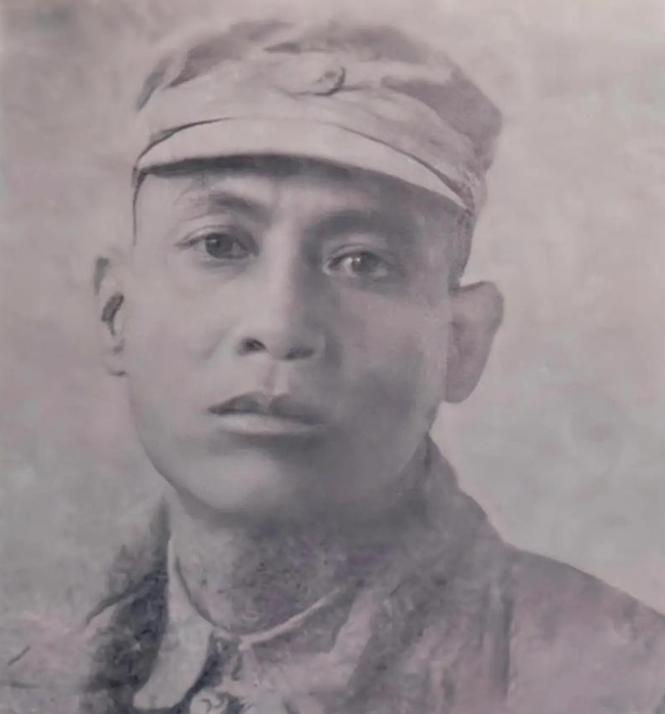1938年，一位高级将领下令剥光132名日寇俘虏衣服，然后全部砍头，用禽兽的血祭