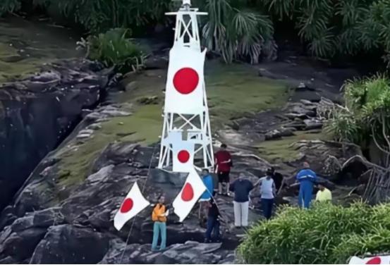 钓鱼岛不必拆灯塔！中国这招更绝，日本只能干瞪眼，太解气了！  1978年，