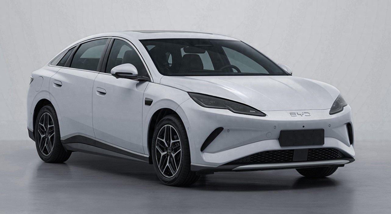 新款海豹06EV申报图，驱动电机功率大幅提升采用单电机，电机功率分别为120k