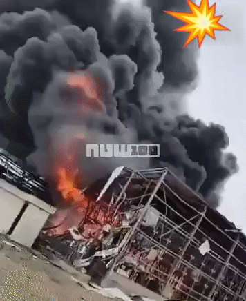 波斯导弹袭击鱿鱼国家级危化园区：29日，以色列南部贝尔谢巴附近的内奥特霍瓦夫