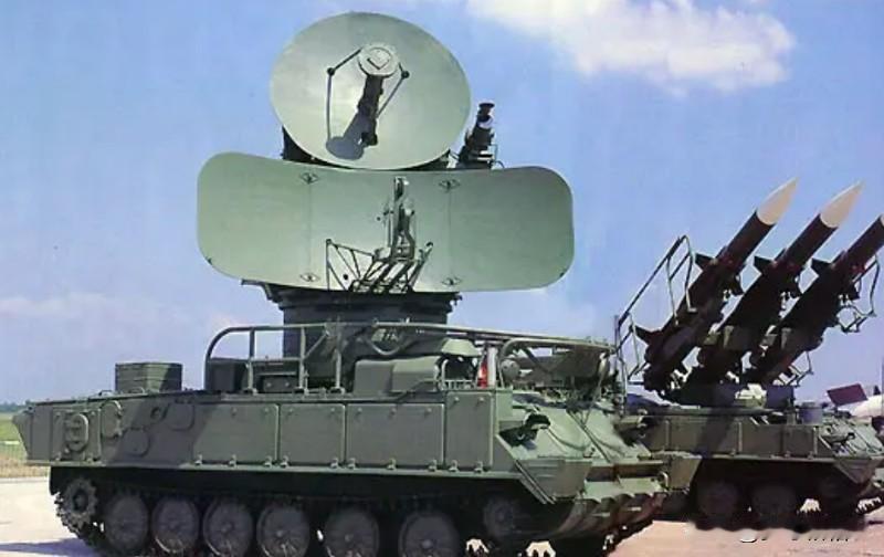 1973-1979年间，新德里从苏联进口了25套萨姆-6防空导弹发射装置，随发射