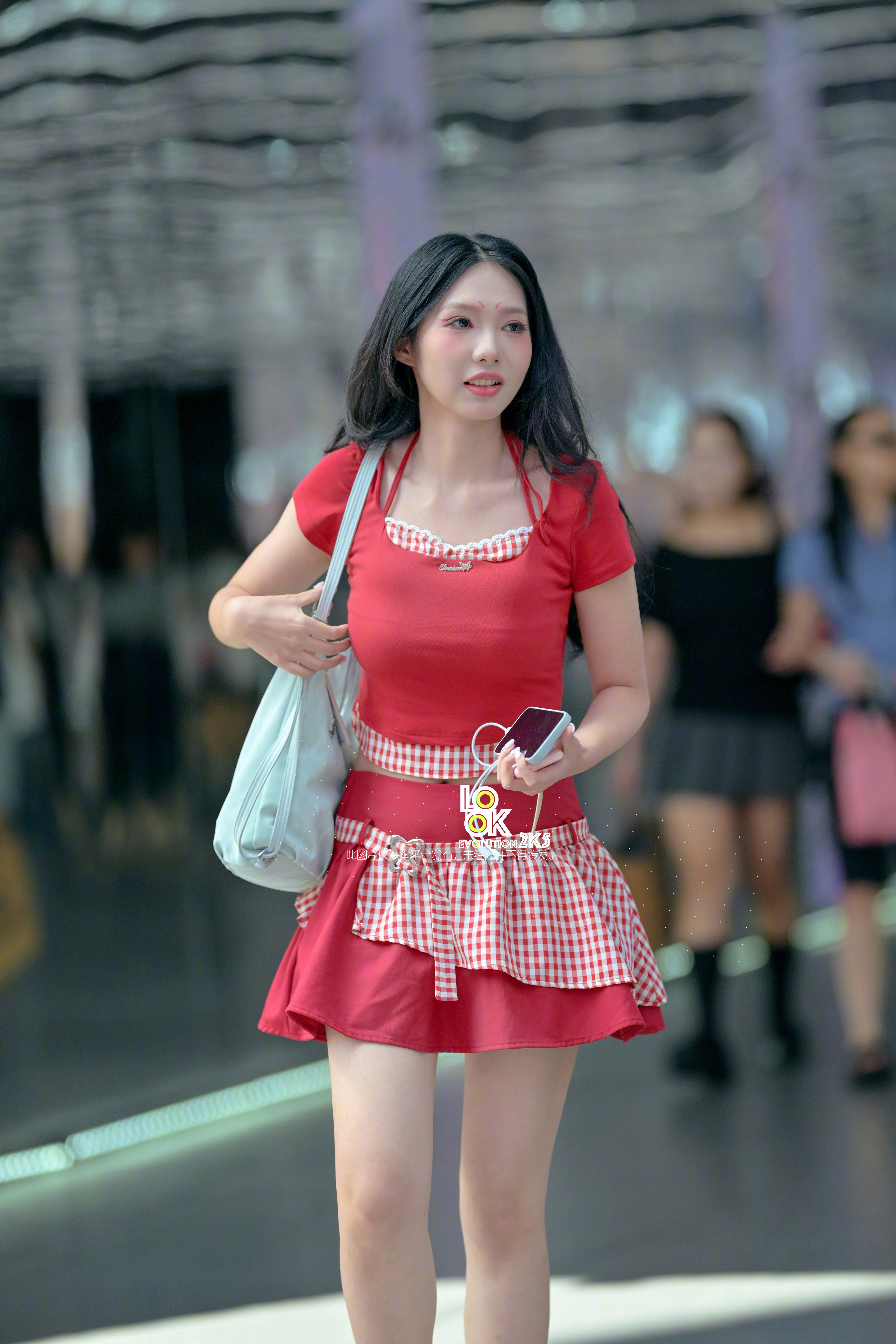 小姐姐的这种眉毛第一次见有点好看哈！​​​